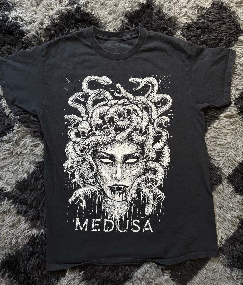 VampireFreaks Medusa Black & White Graphic T-Shirt
